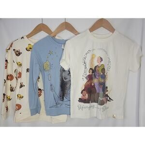 Disney- Girl's Lion King and Wish Clothing Lot- size Medium 7/8